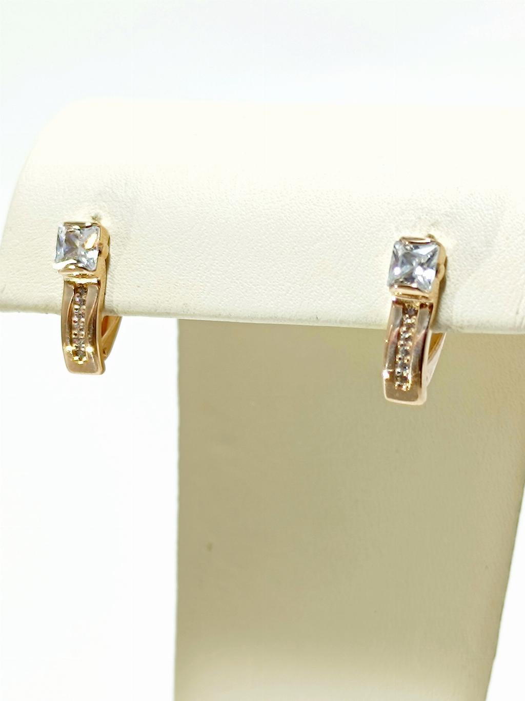 Золотые серьги женские, вставка фианит