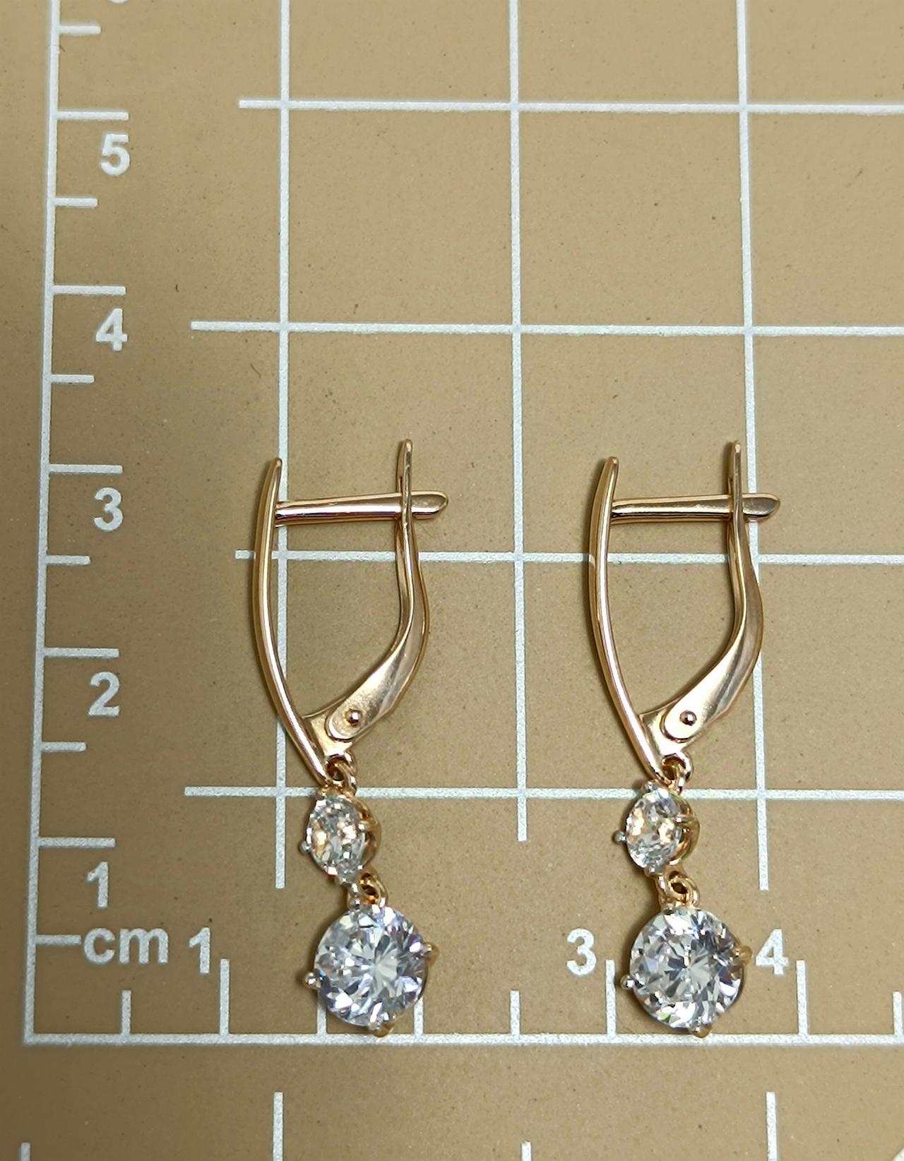 Золотые серьги, вставка фианит