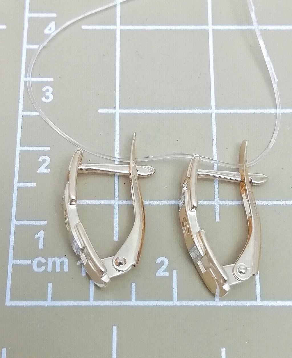 Золотые серьги, вставка фианит