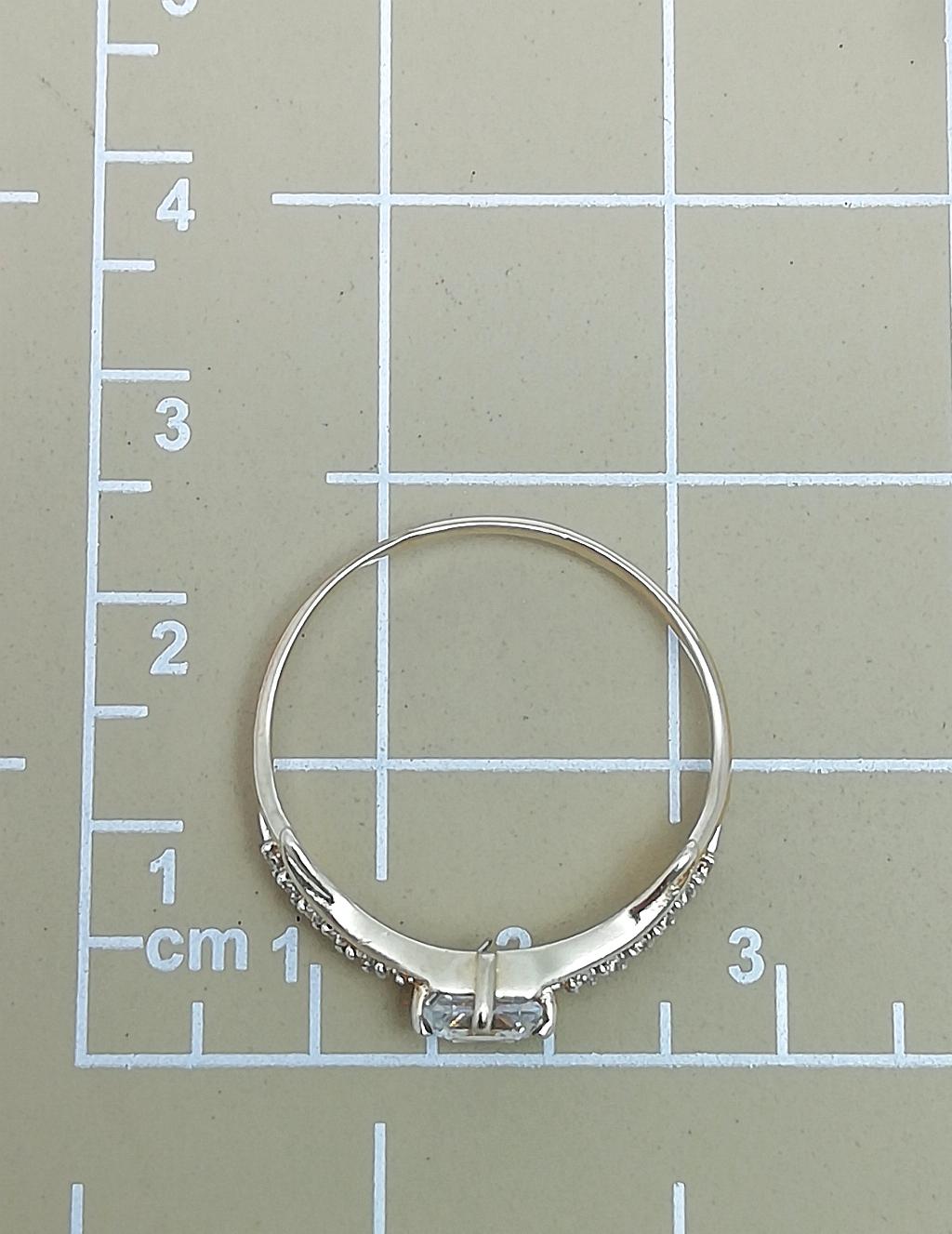 Золотое кольцо, вставка фианит