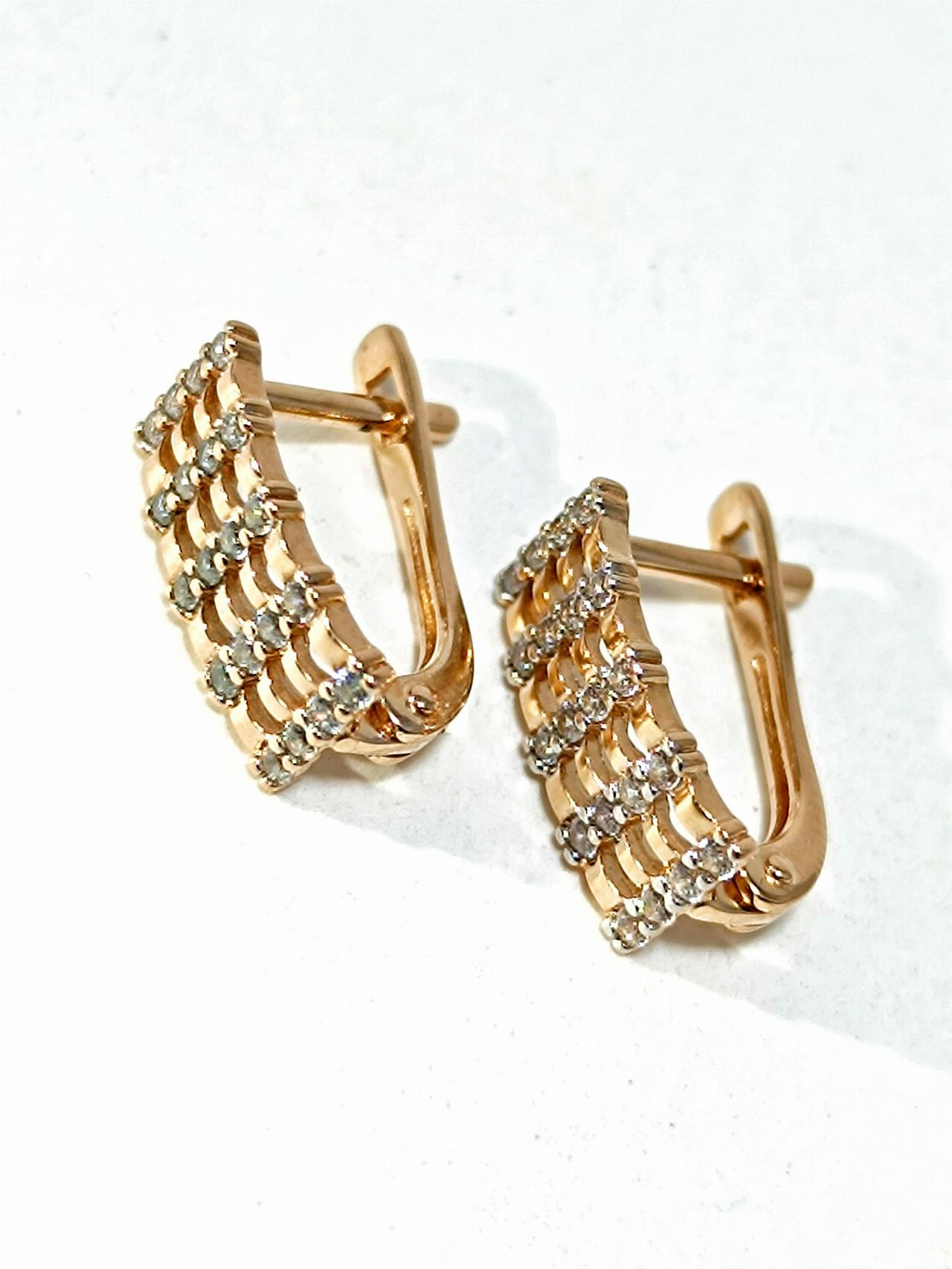 Золотые серьги женские, вставка фианит