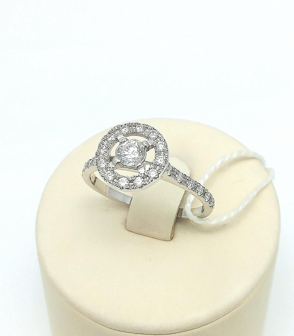 Золотое кольцо, вставка бриллиант