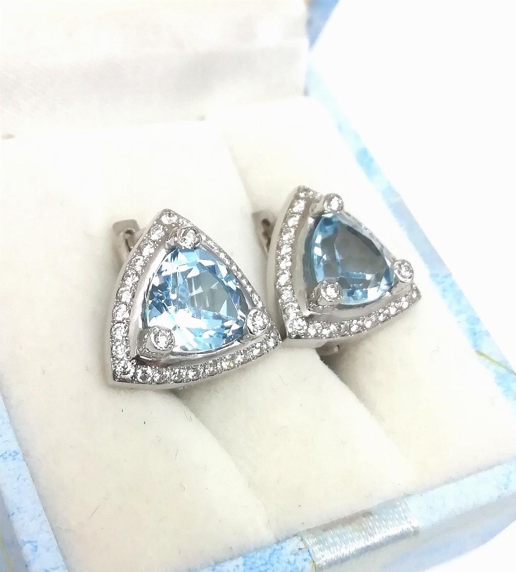 Серьги женские классические, вставка бриллиант