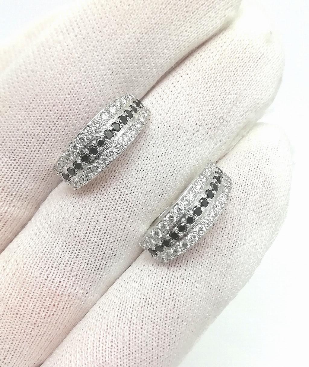 Серьги женские классические крупные, вставка бриллиант