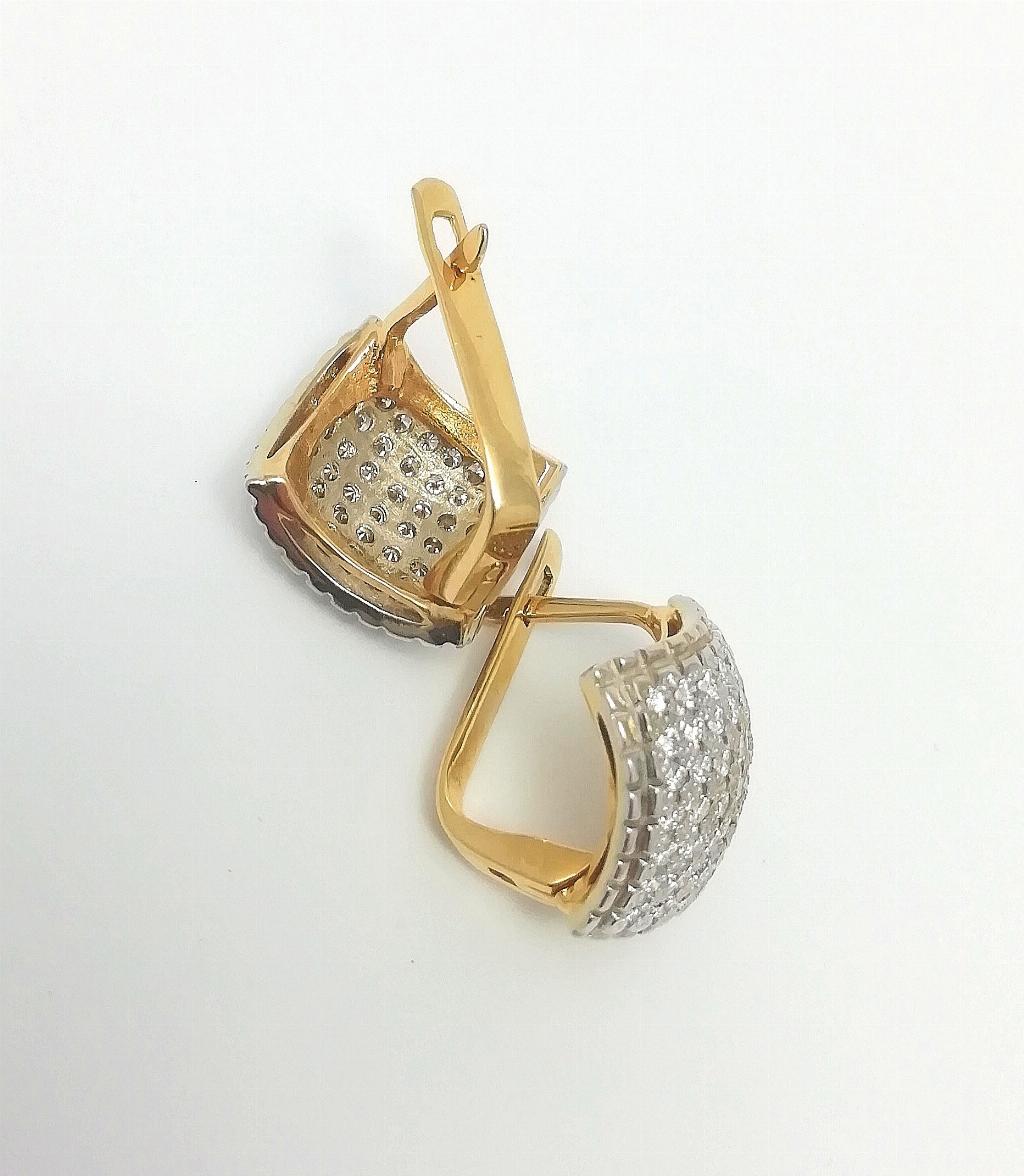 Серьги женские классические, вставка бриллиант