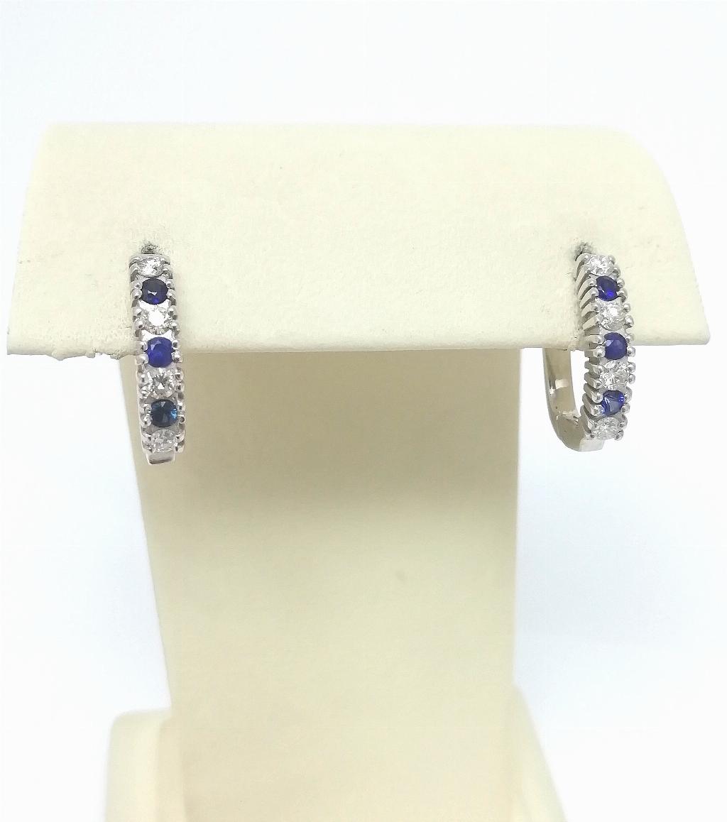 Золотые серьги женские, вставка бриллиант