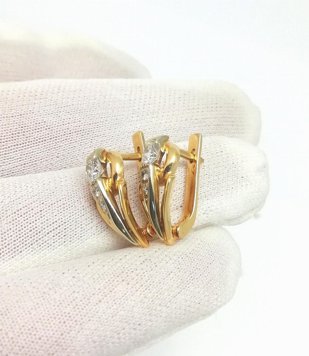 Серьги женские классические, вставка бриллиант