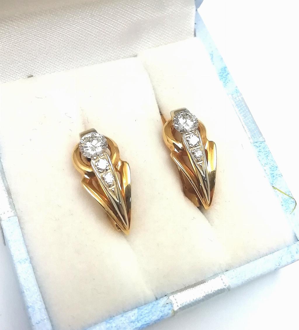 Серьги женские классические, вставка бриллиант