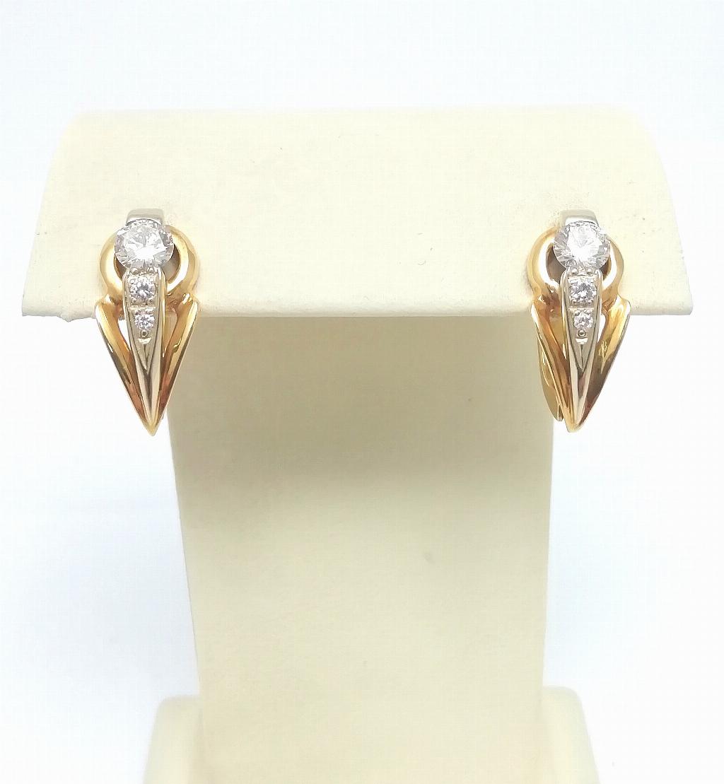 Серьги женские классические, вставка бриллиант