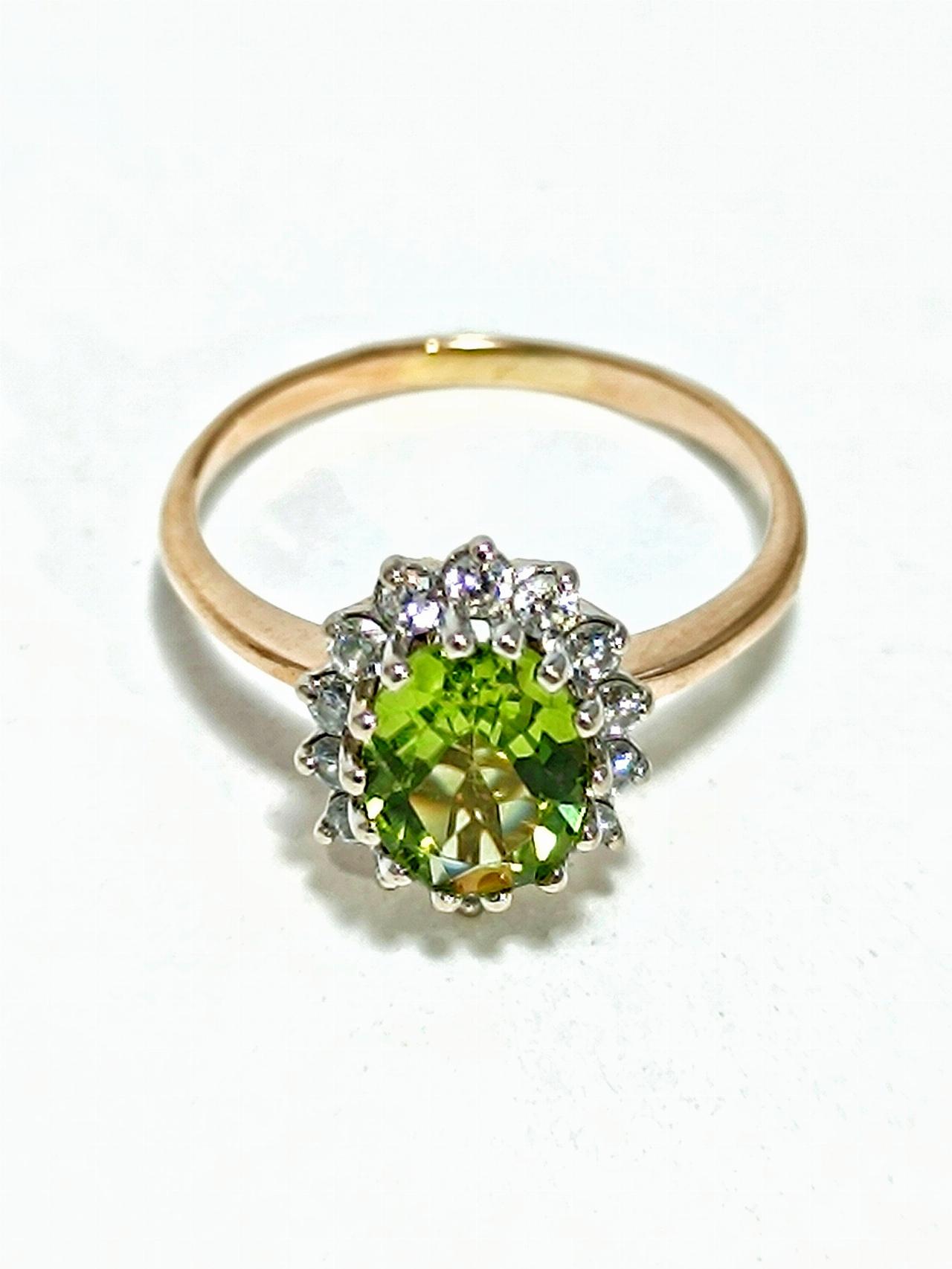 Золотое кольцо женское