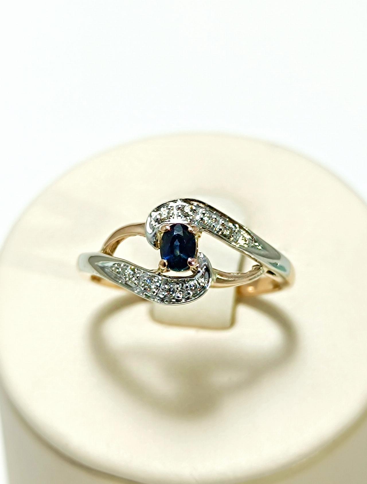 Золотое кольцо женское, вставка бриллиант