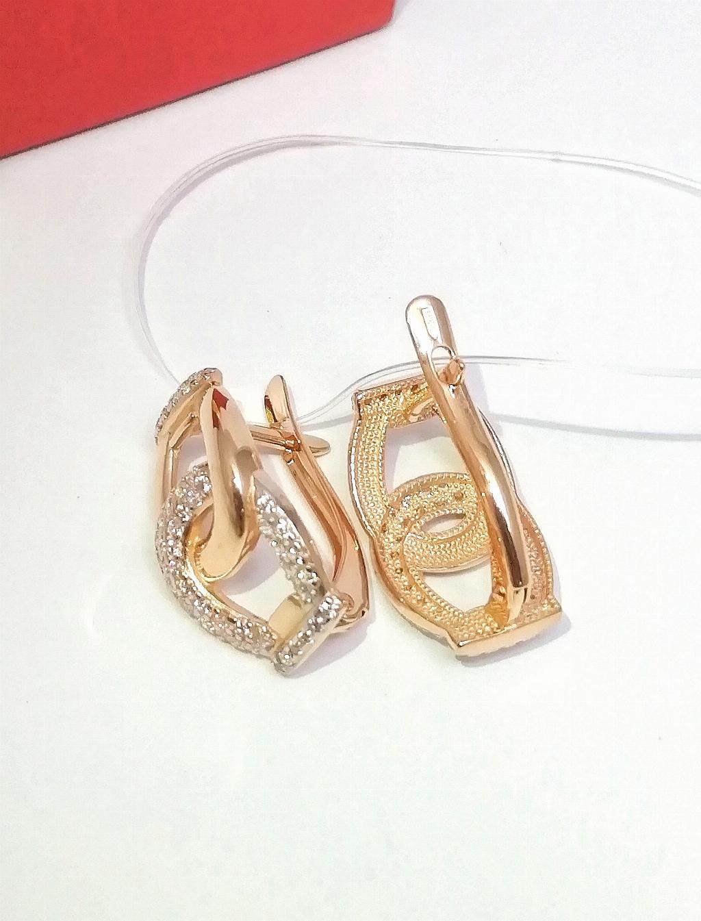 Золотые серьги женские, вставка фианит