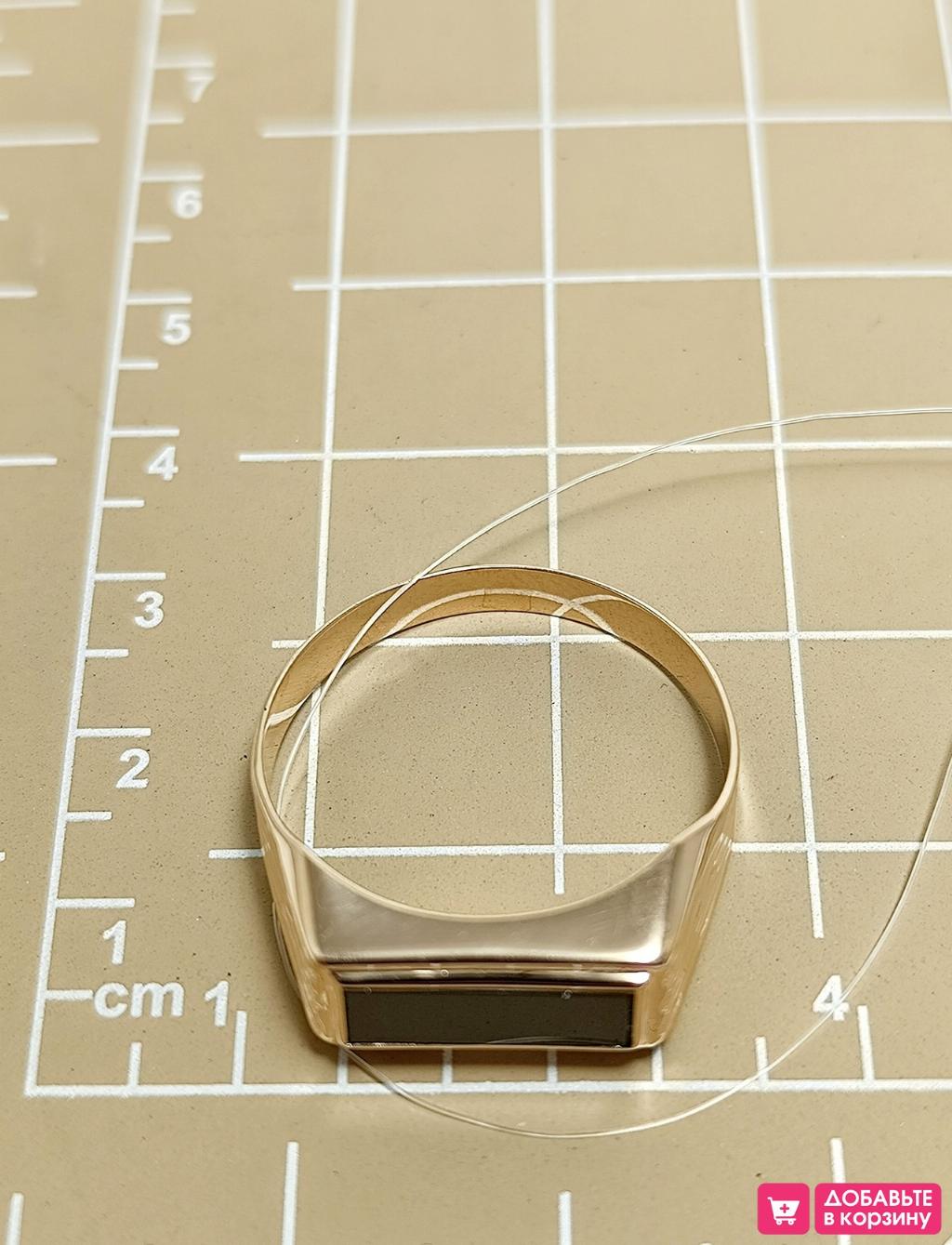 Золотое кольцо мужская печатка, вставка фианит