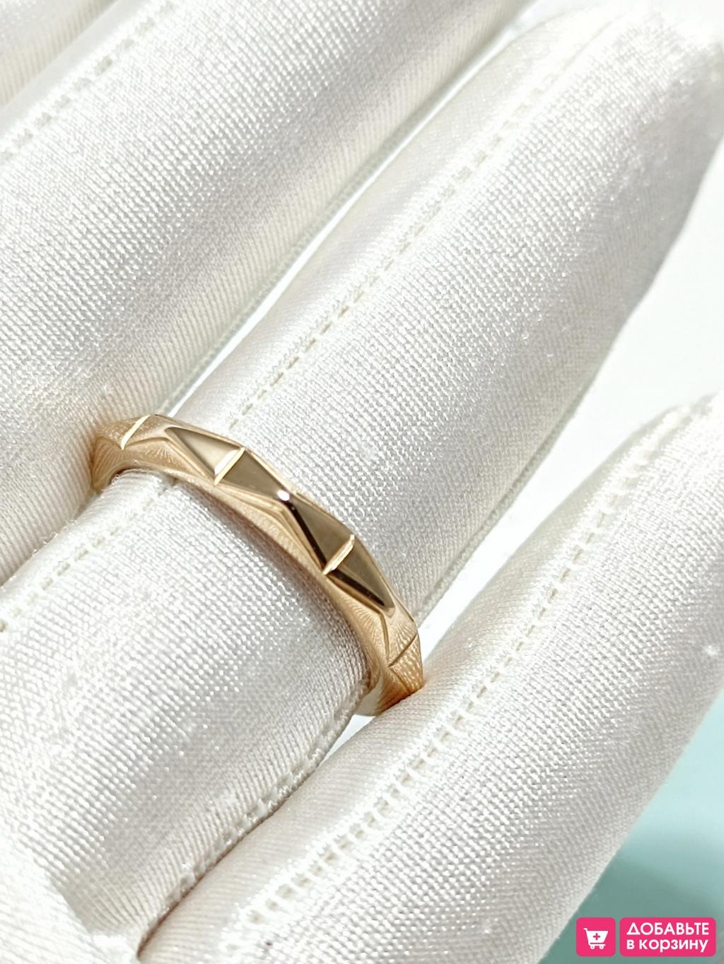 Золотое кольцо женское