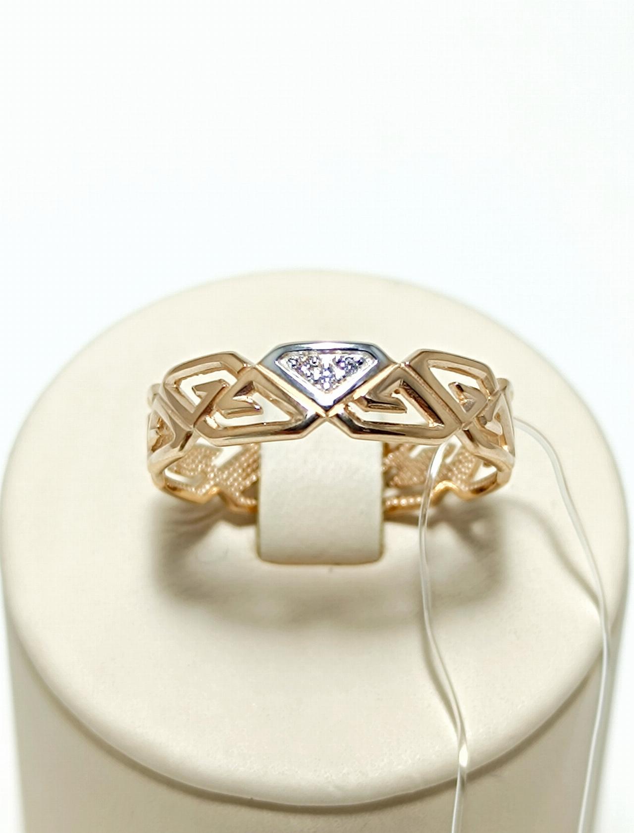 Золотое кольцо женское, вставка фианит