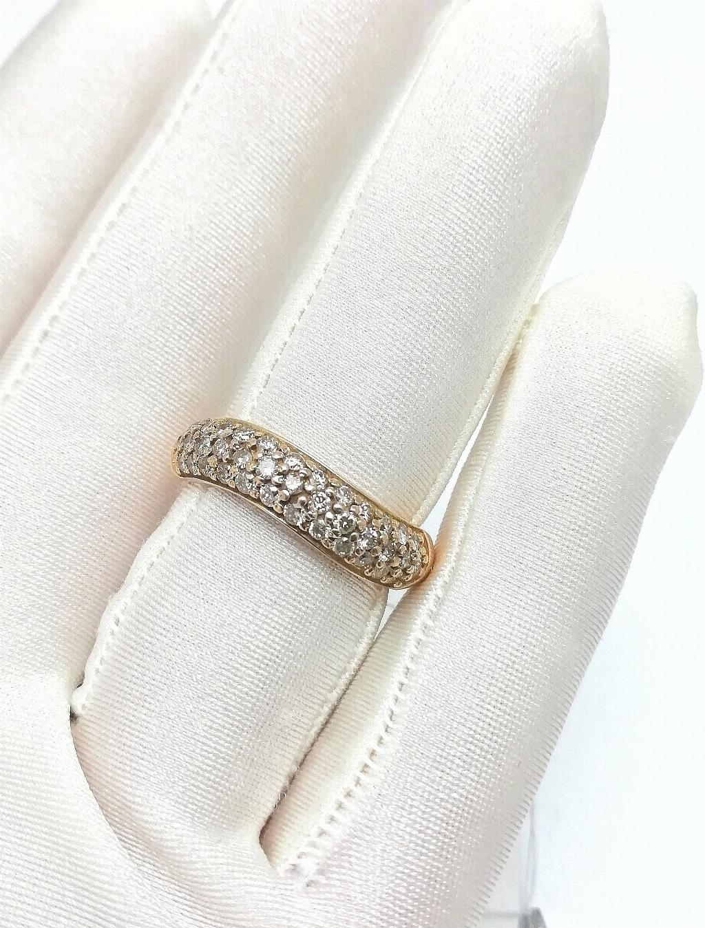 Золотое кольцо, вставка бриллиант