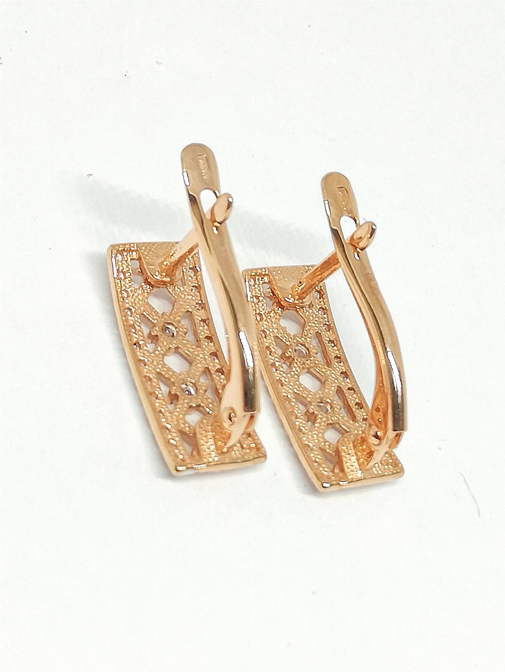 Золотые серьги, вставка фианит