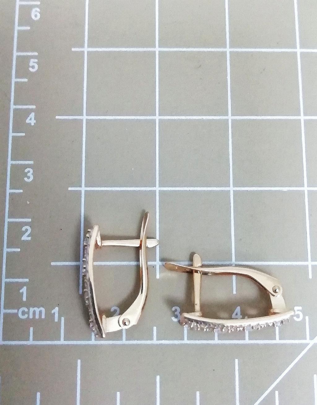 Золотые серьги, вставка фианит