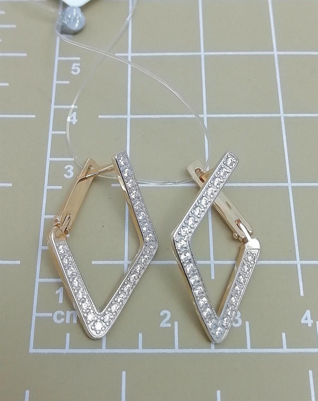 Золотые серьги, вставка фианит