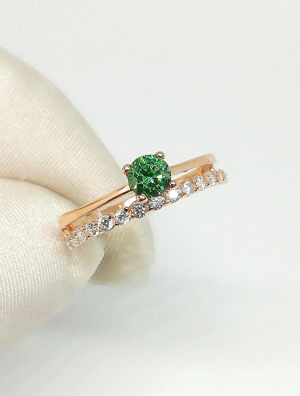 Золотое кольцо, вставка фианит