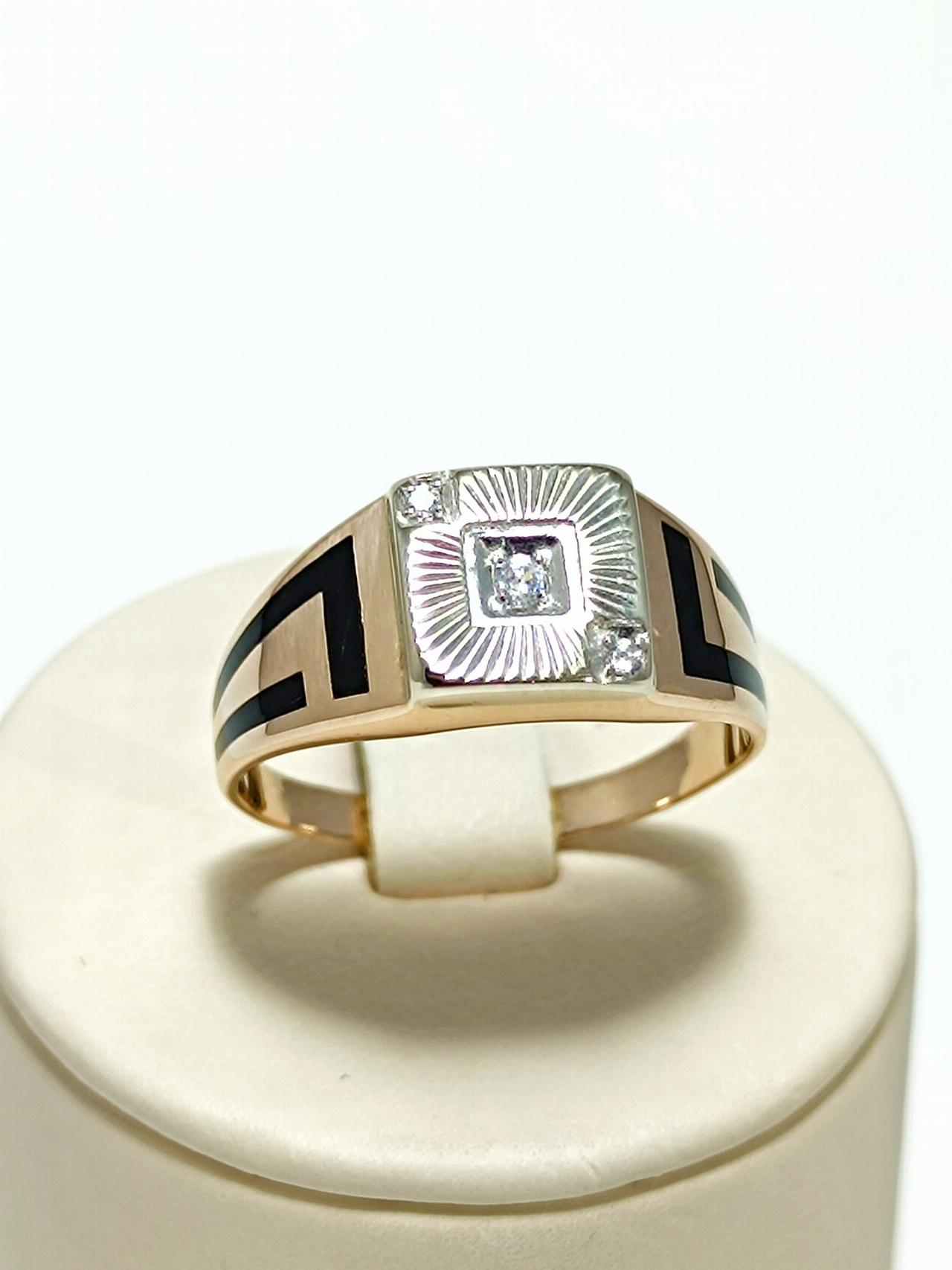 Золотое кольцо печатка мужское, вставка фианит