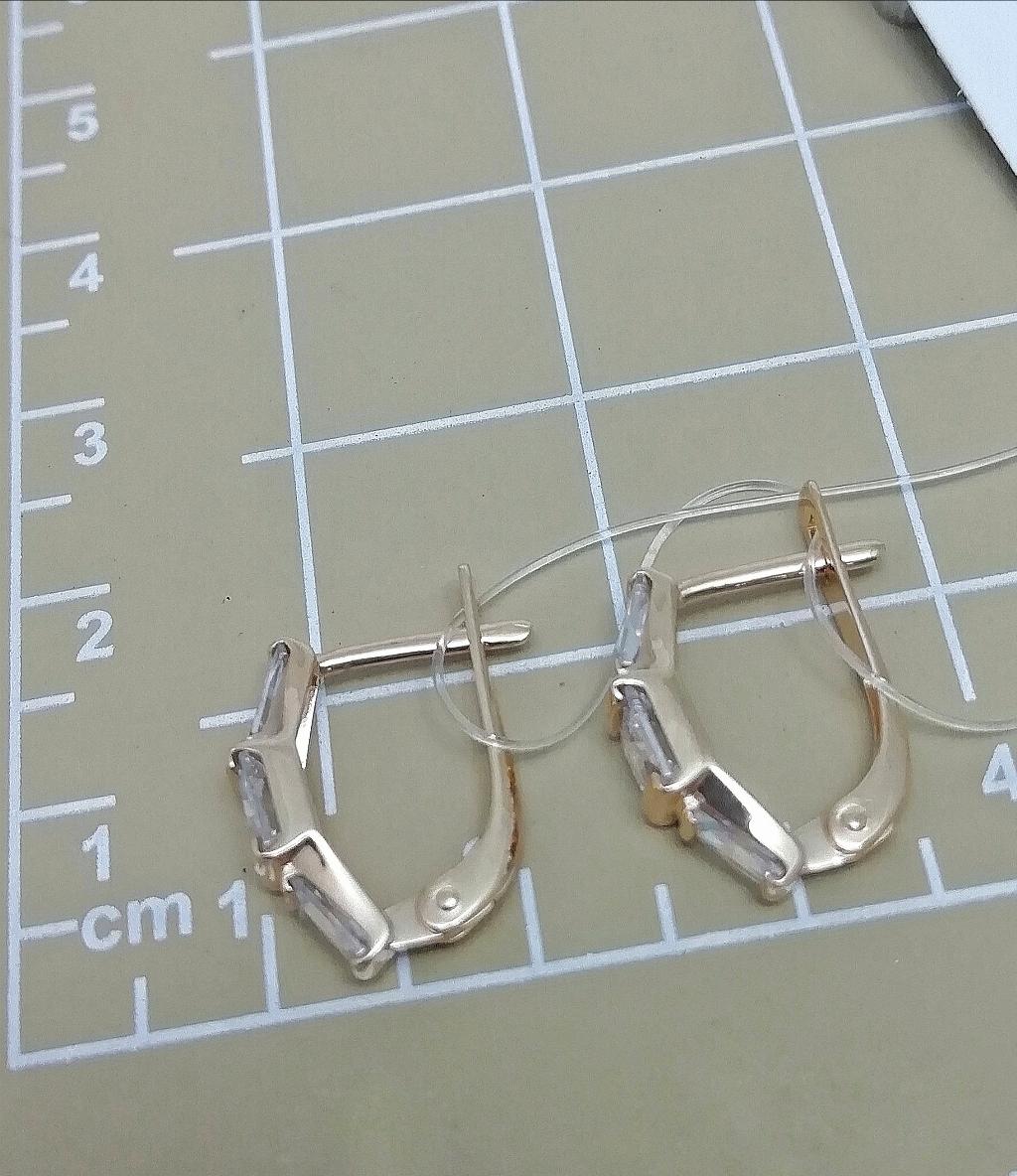 Золотые серьги, вставка фианит