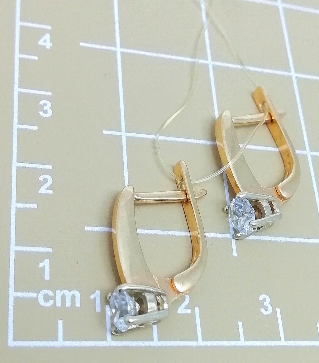 Золотые серьги женские, вставка фианит