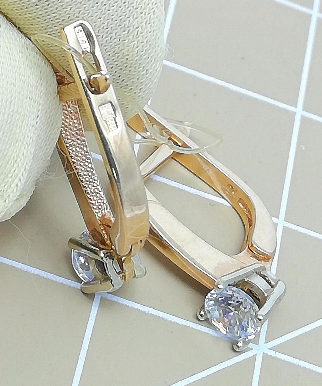 Золотые серьги женские, вставка фианит