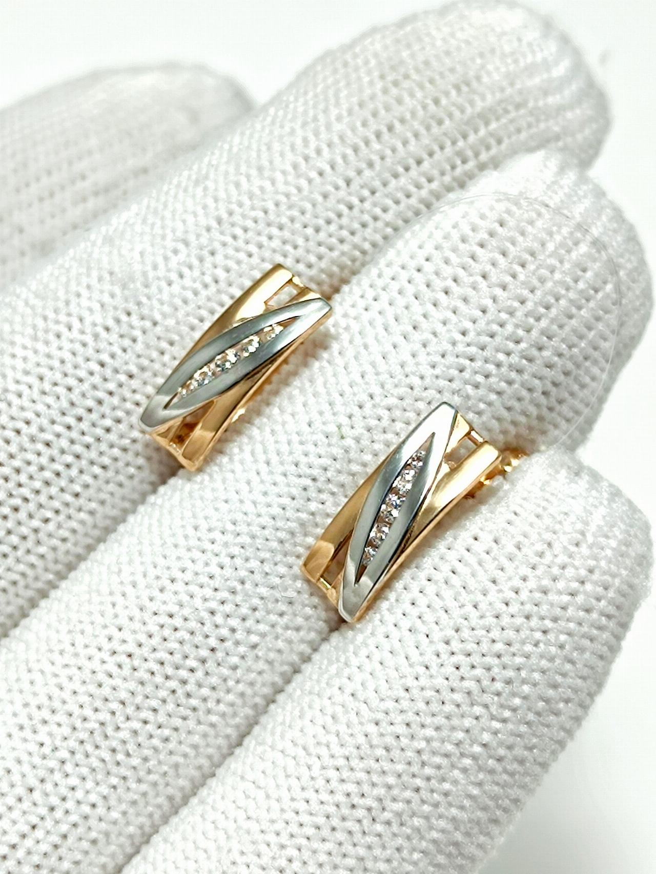 Золотые серьги женские, вставка фианит