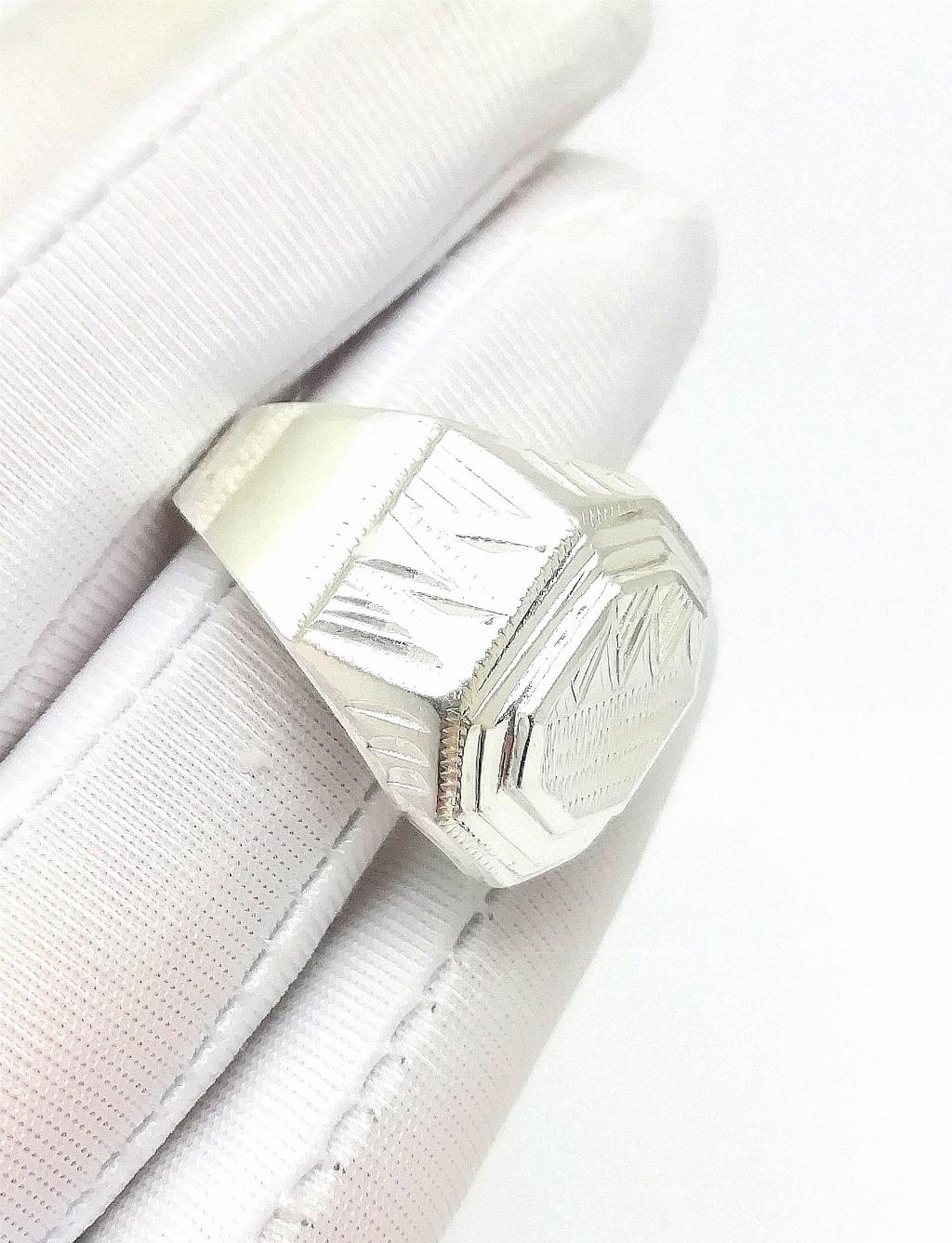 Серебро кольцо 6432204280205791 9,60гр