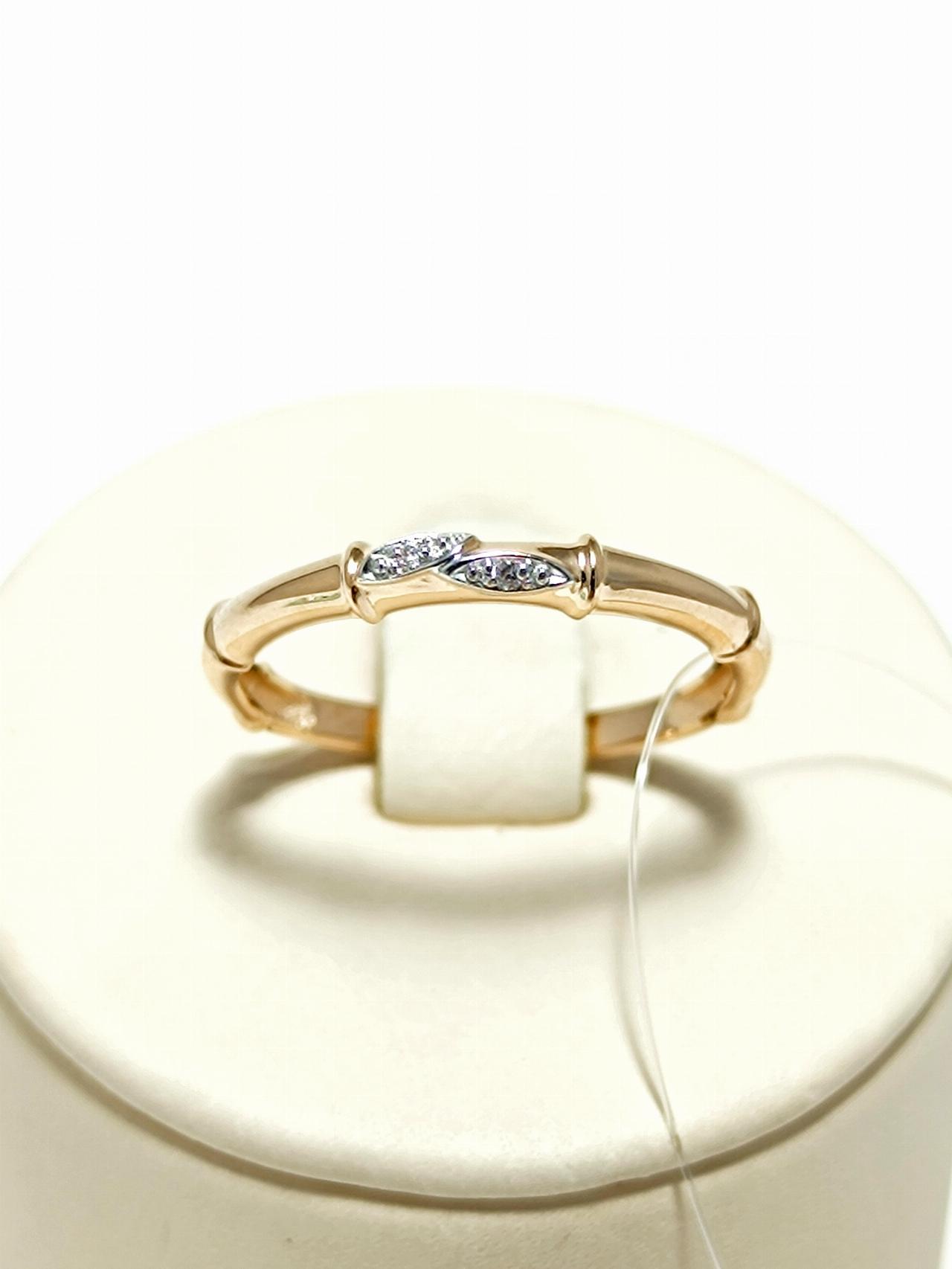 Золотое кольцо женское, вставка фианит