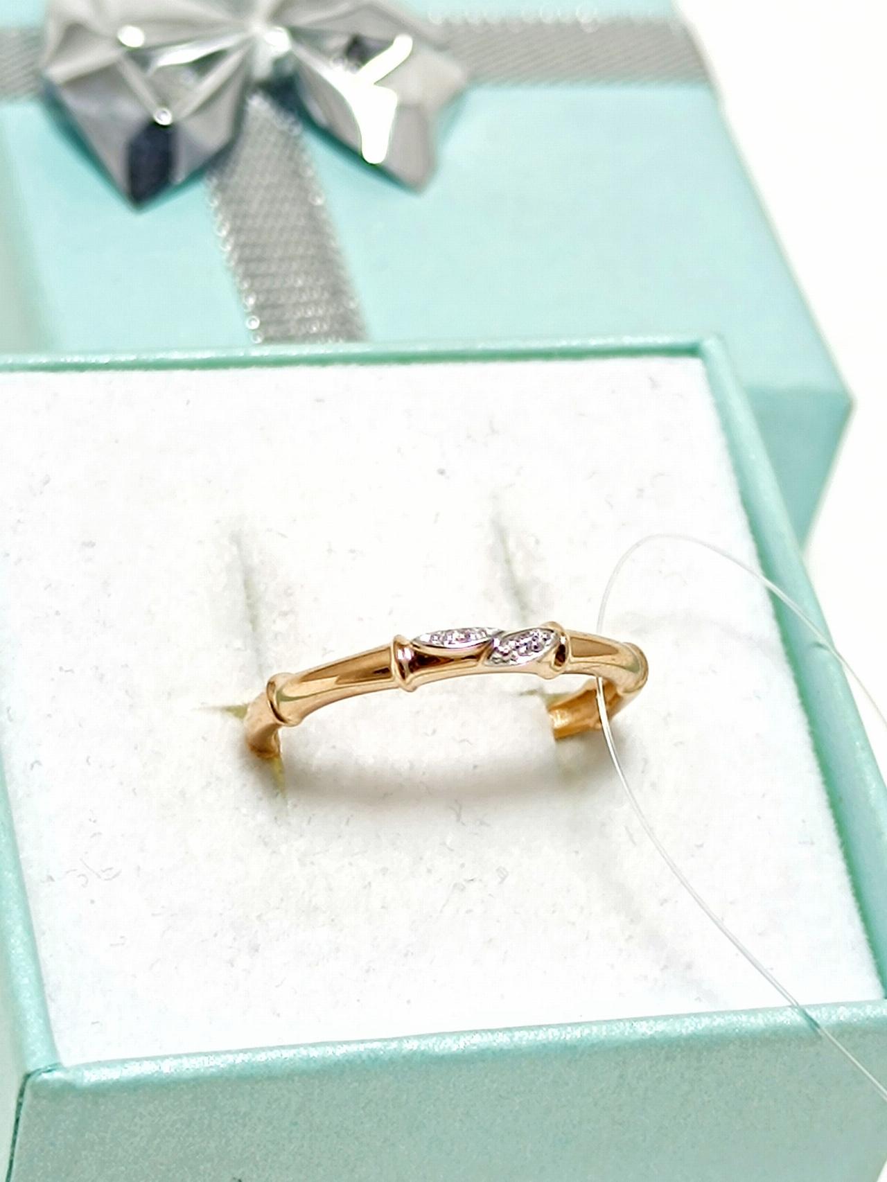 Золотое кольцо женское, вставка фианит