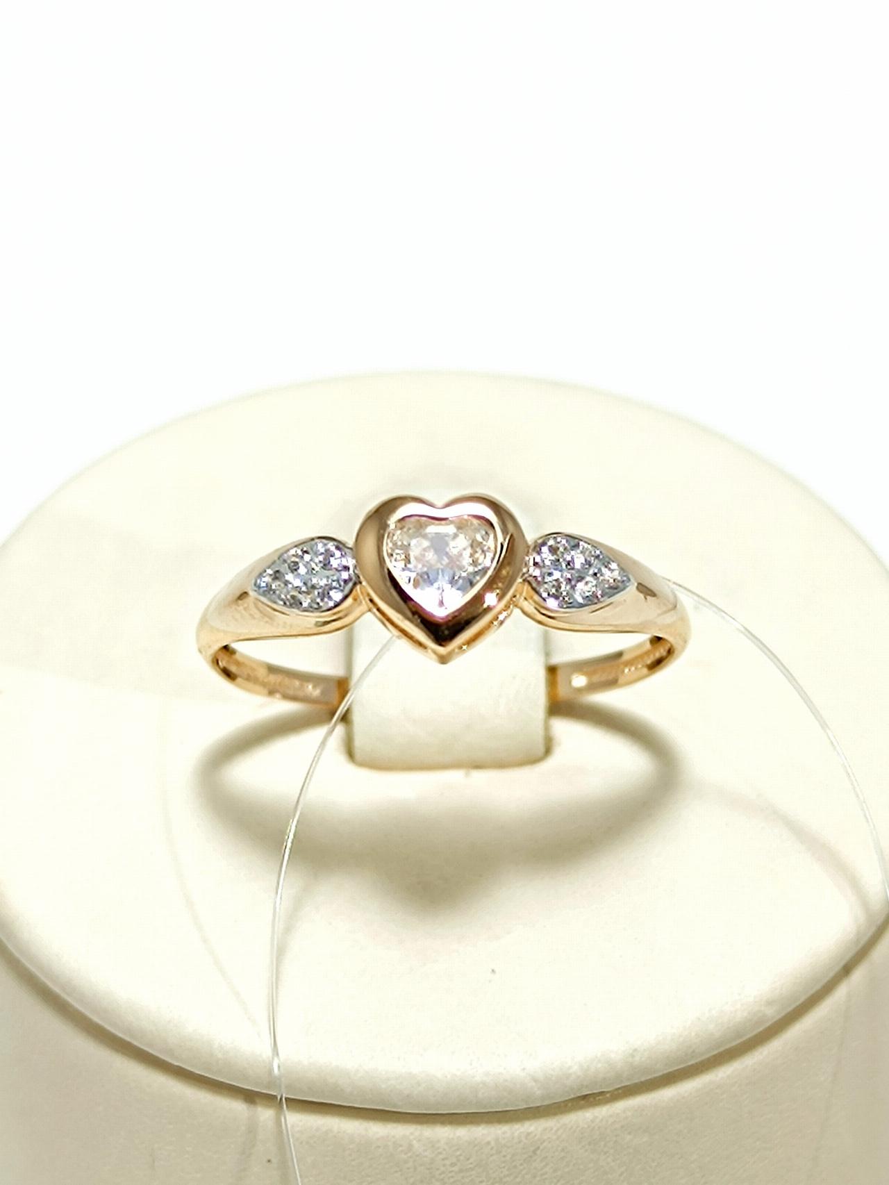 Золотое кольцо женское, вставка фианит