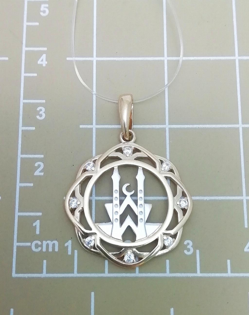 Золотая подвеска мусульманская, вставка фианит