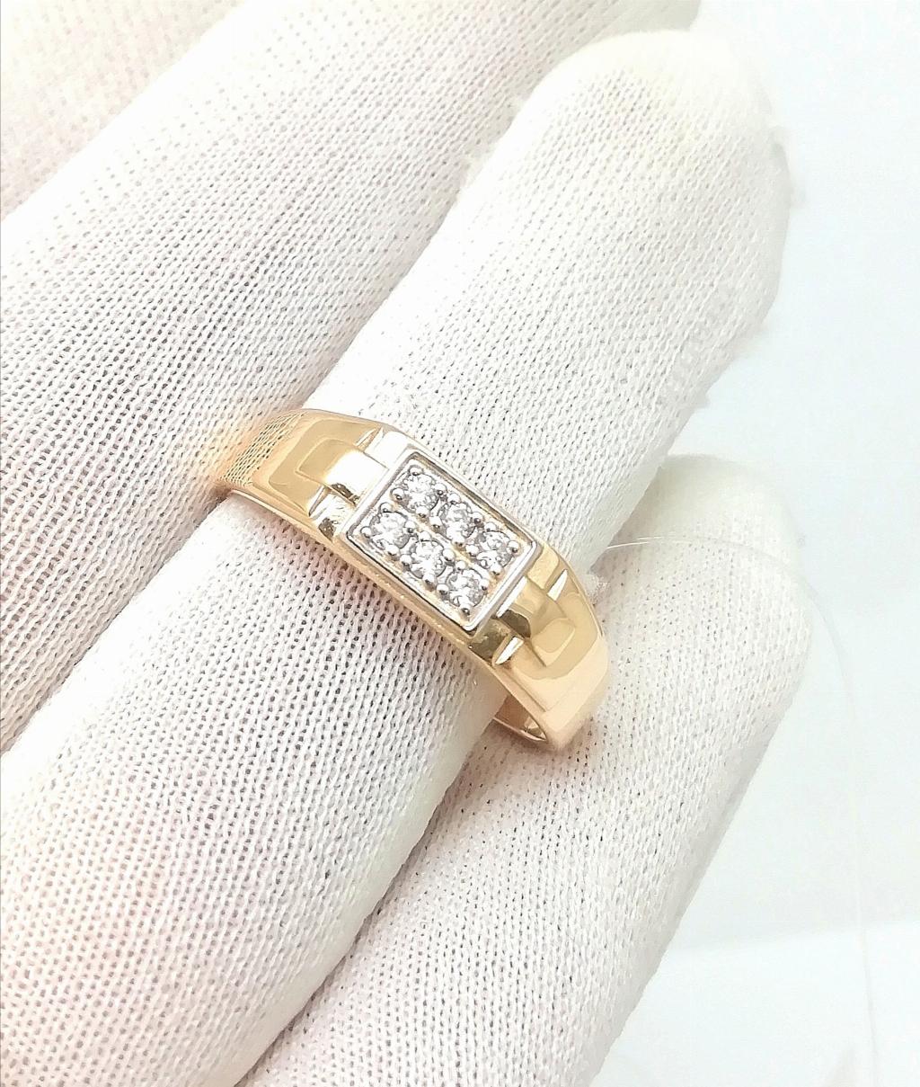 Золотое кольцо печатка мужская, вставка фианит