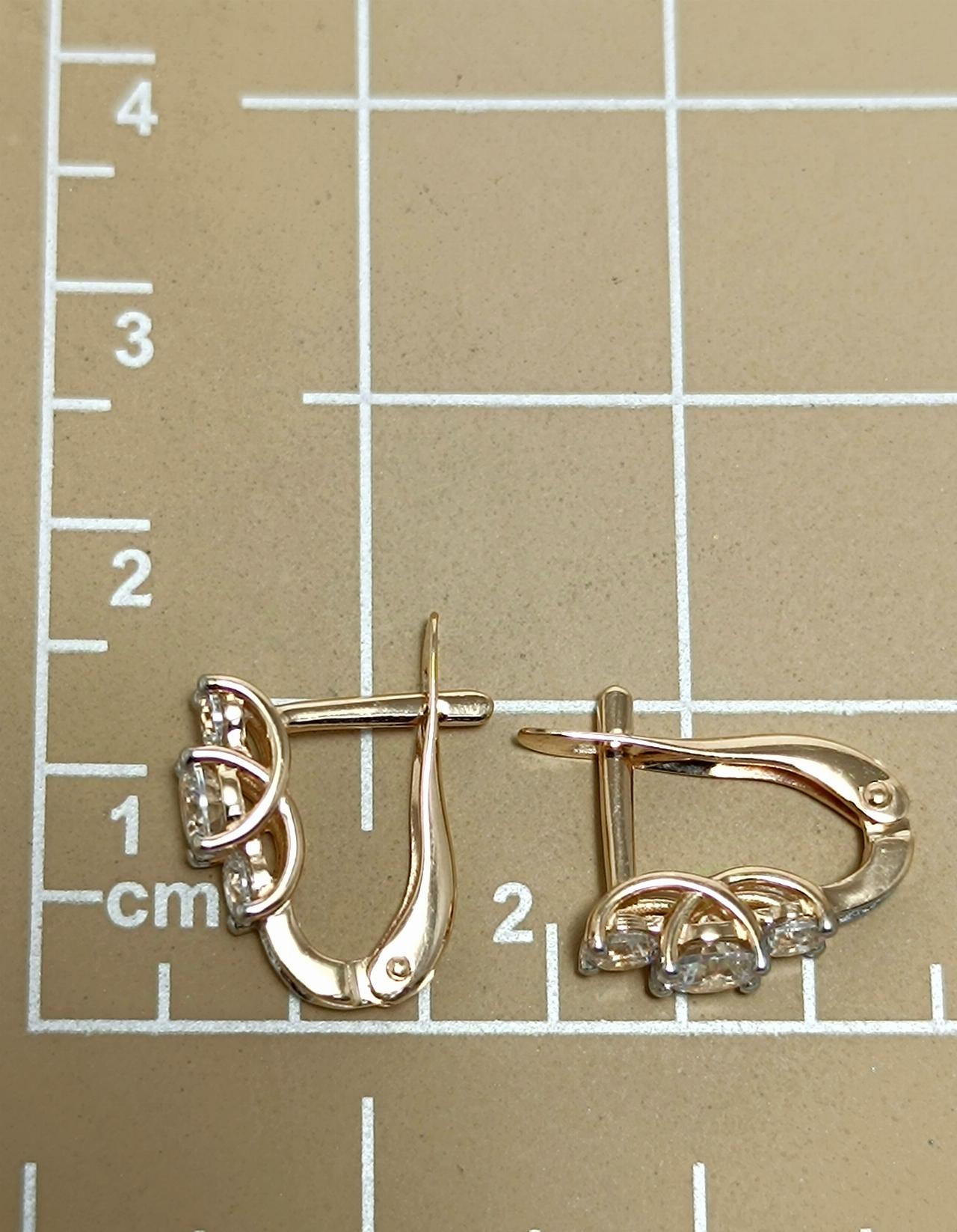 Золотые серьги женские, вставка фианит