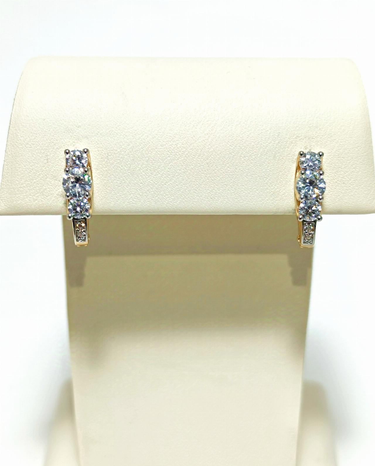 Золотые серьги женские, вставка фианит