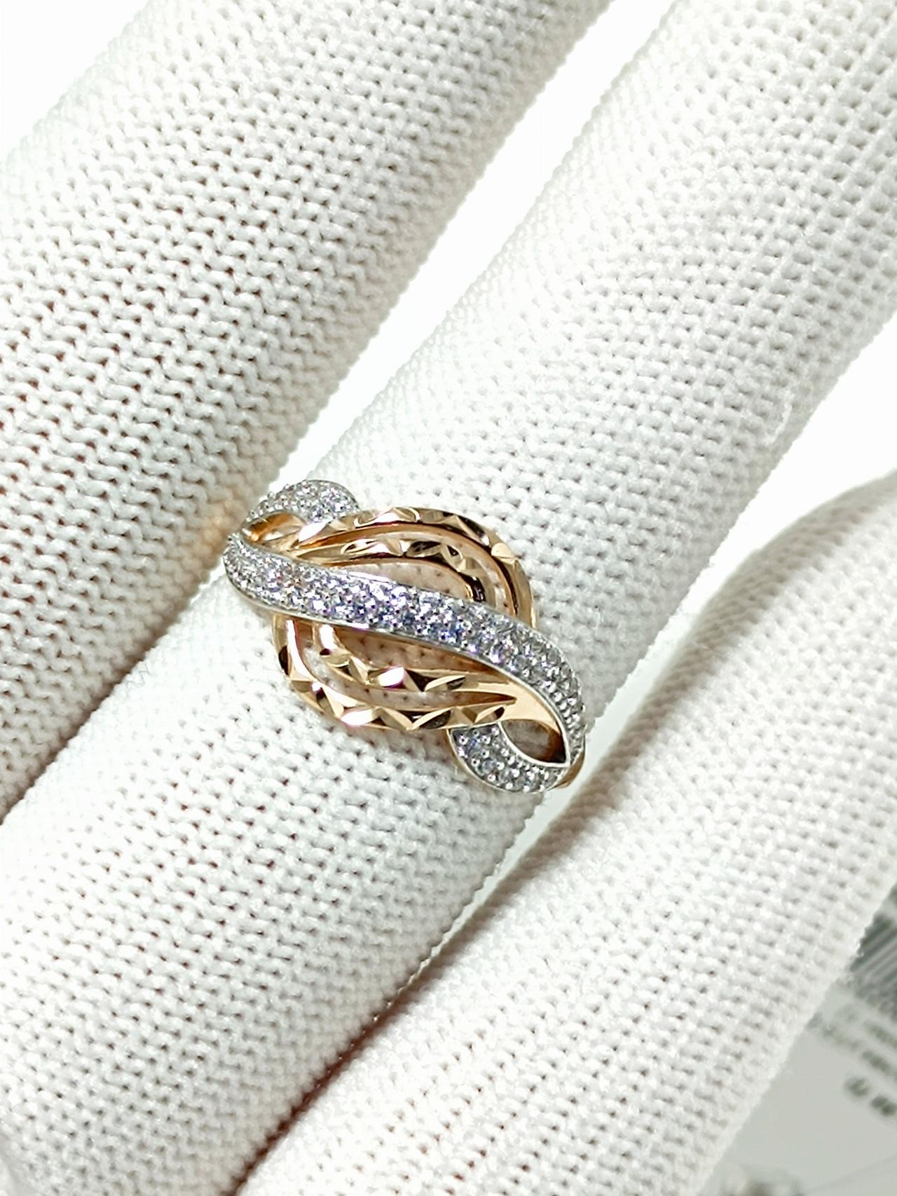 Золотое кольцо женское, вставка фианит