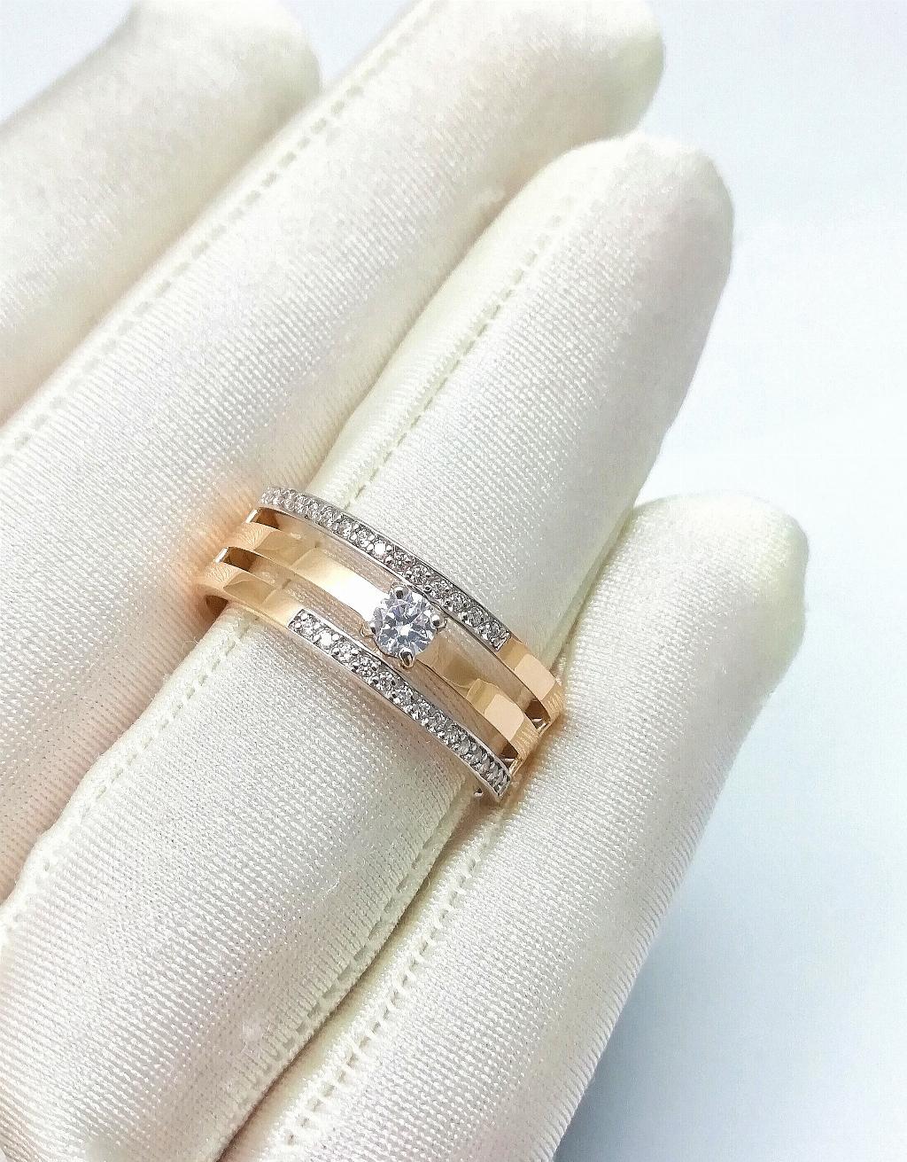 Золотое кольцо, вставка фианит