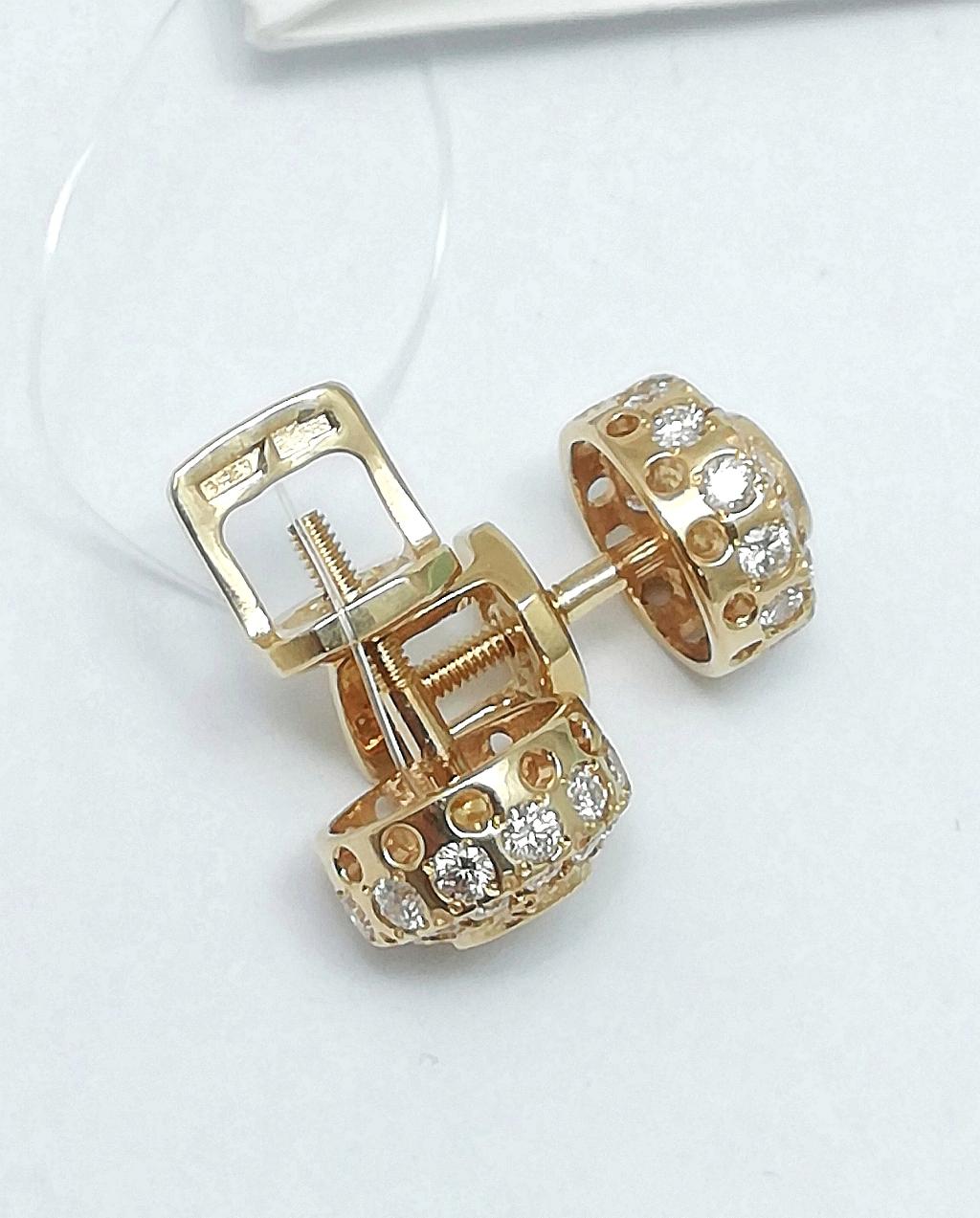 Золотые серьги, вставка бриллиант