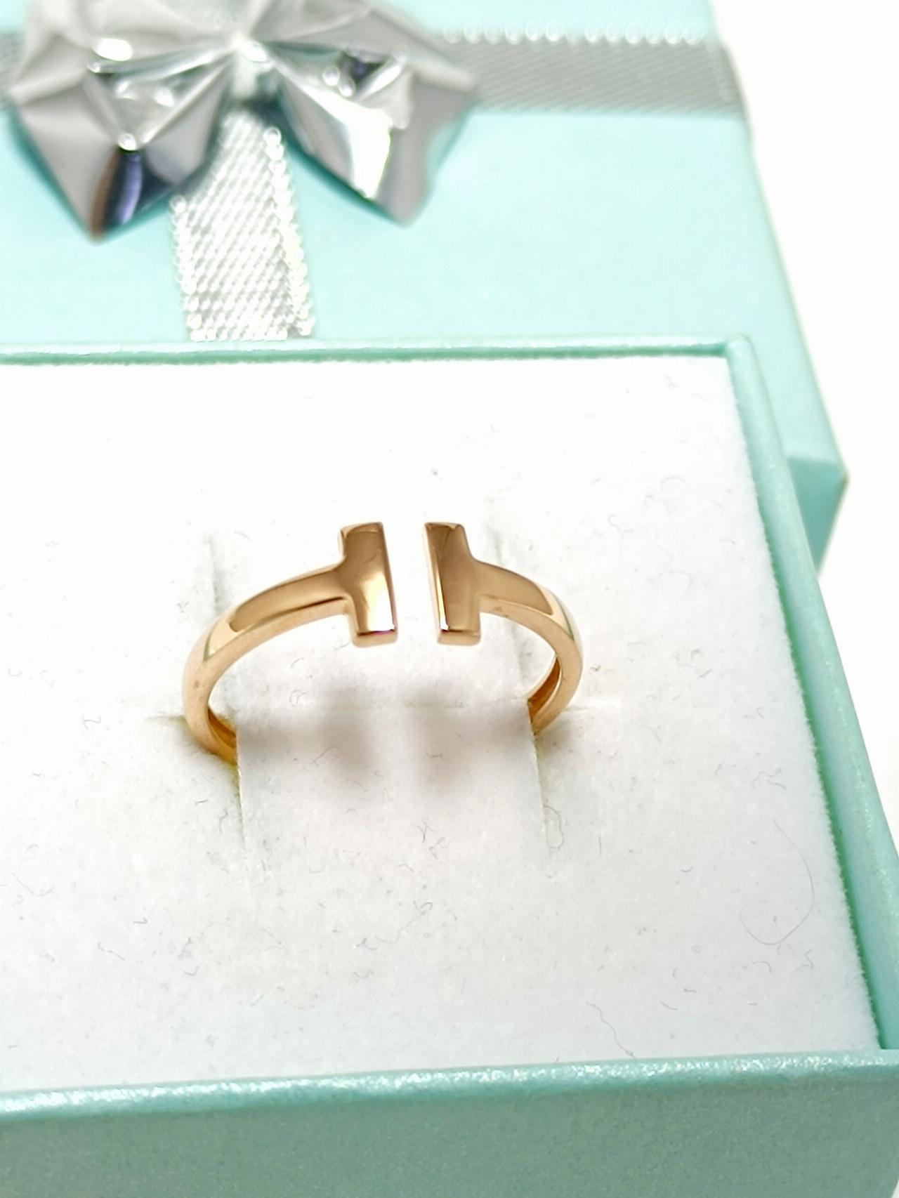 Золотое кольцо женское