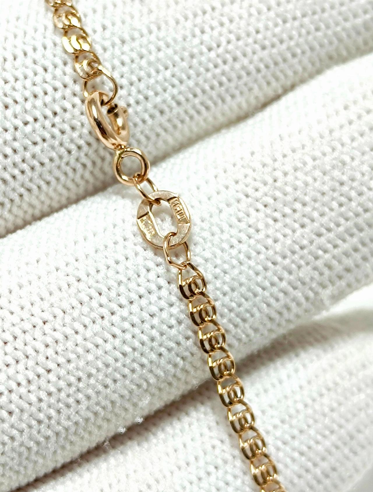 Золотой браслет Лав