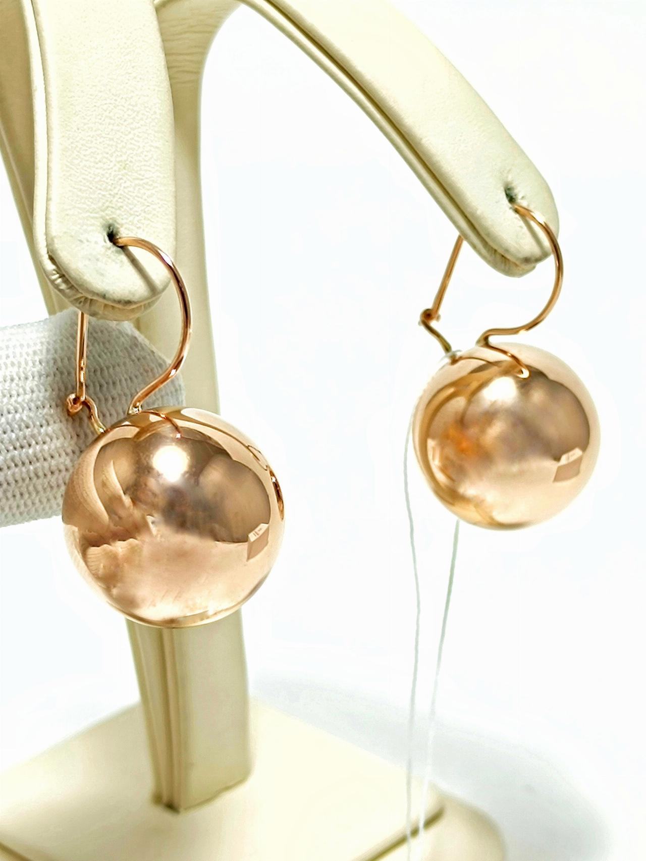 Золотые серьги шары