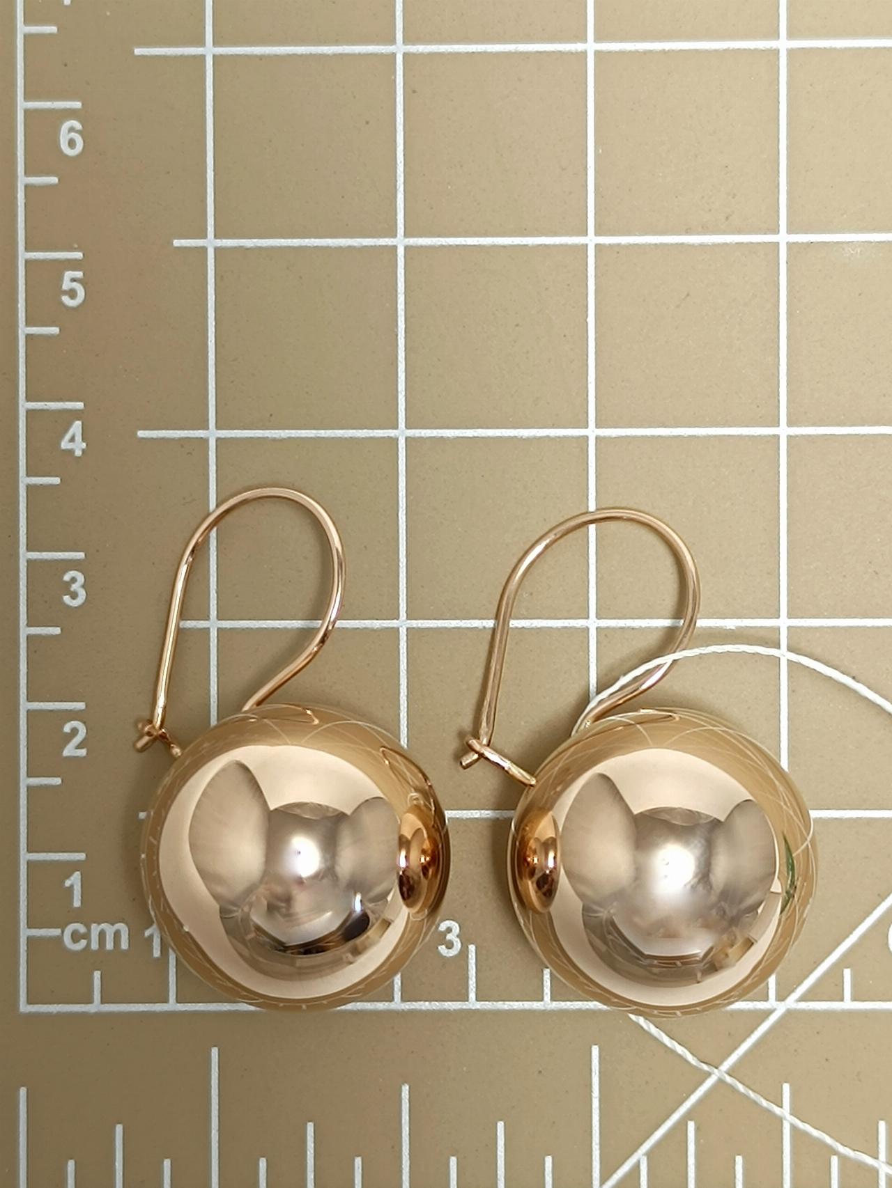 Золотые серьги шары