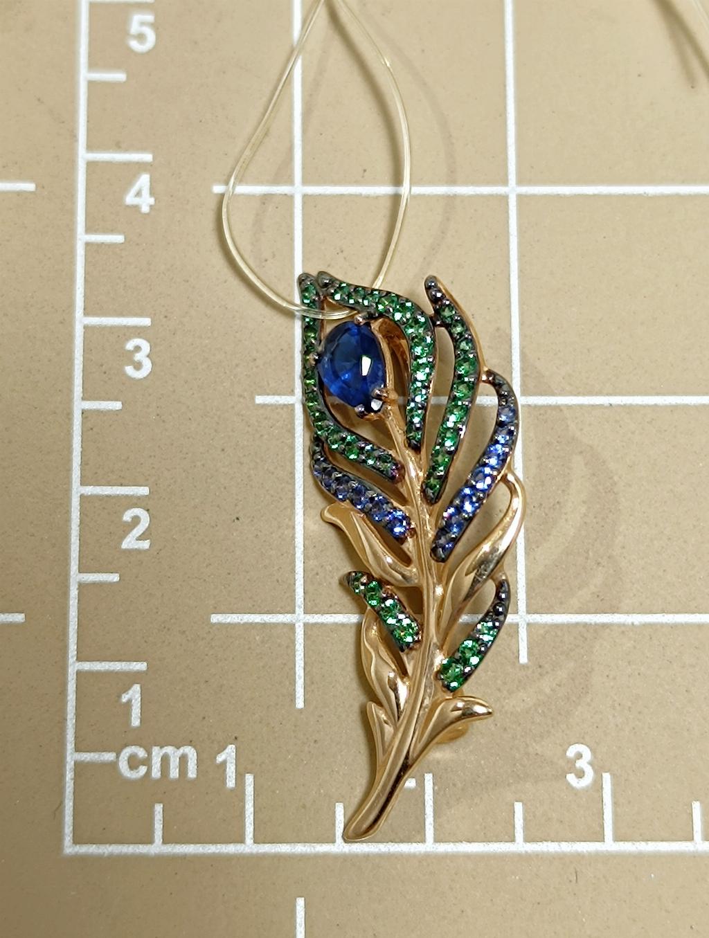 Золотая брошь - подвеска женская, вставка фианит