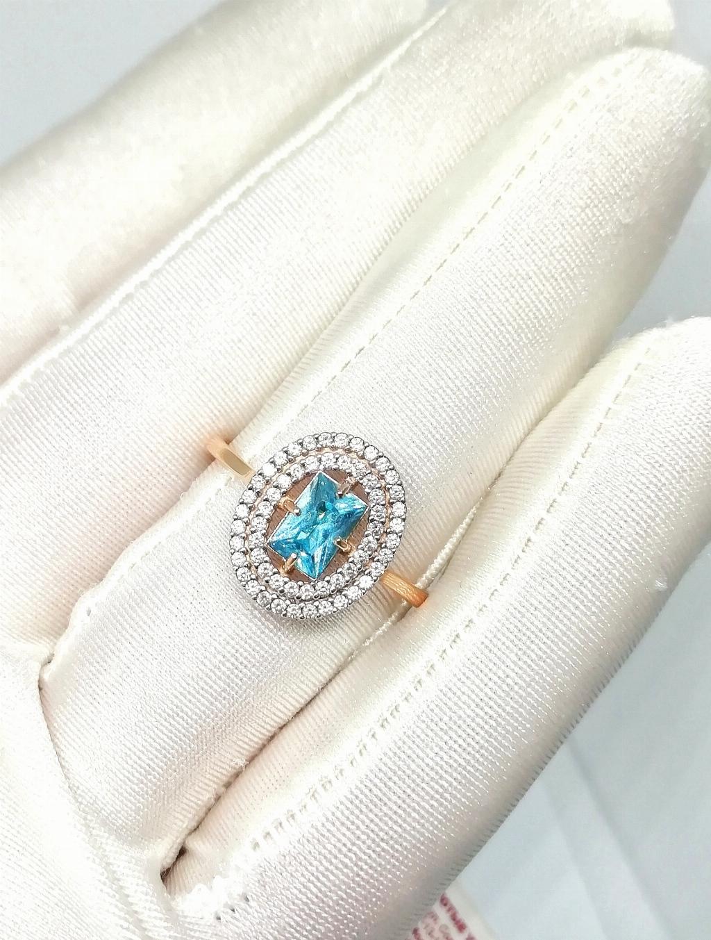 Золотое кольцо, вставка фианит