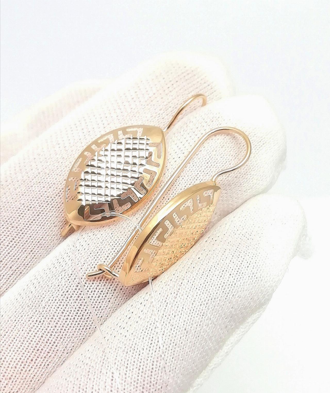 Золотые серьги женские