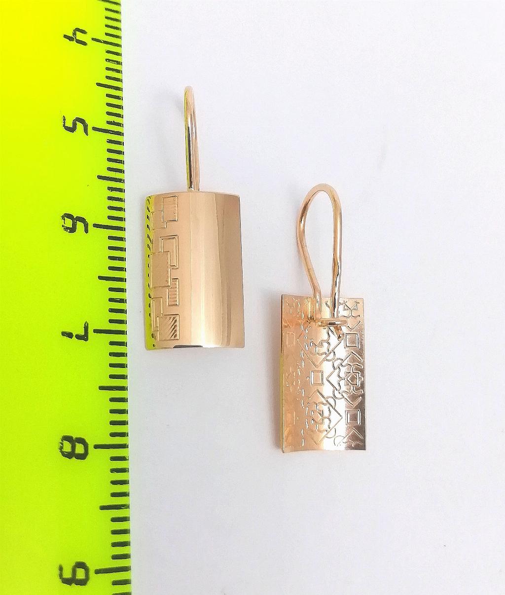 Золотые серьги пластины