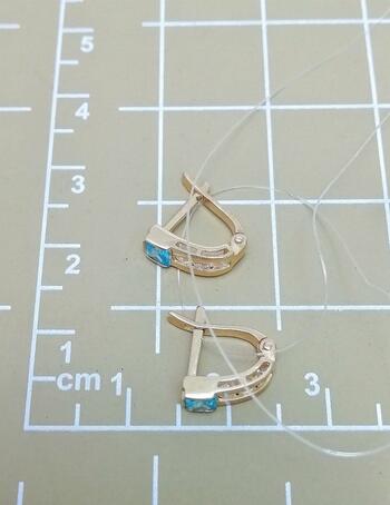 Золотые серьги детские, вставка фианит