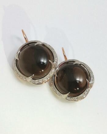 Золотые серьги крупные, вставка бриллиант